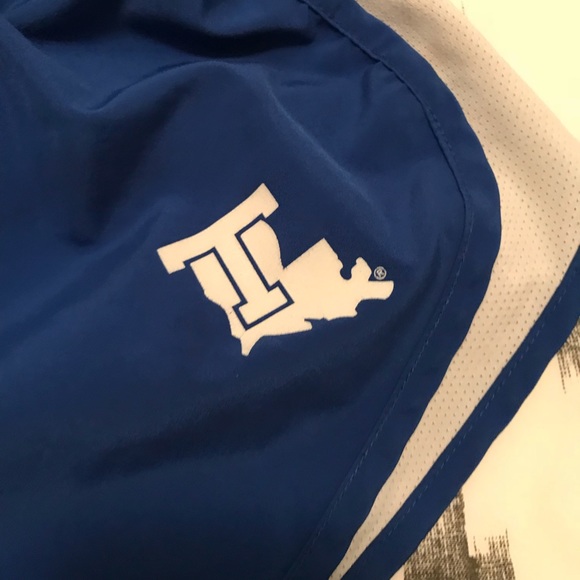 Nike Tempo Short - Picture 3 of 4